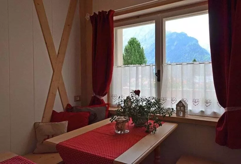 Hotelli Albergo Majorka