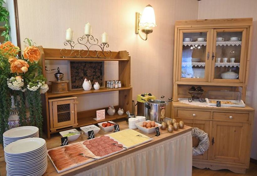 ホテル Albergo Majorka