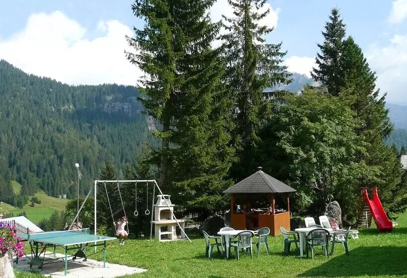 Hotelli Albergo Majorka