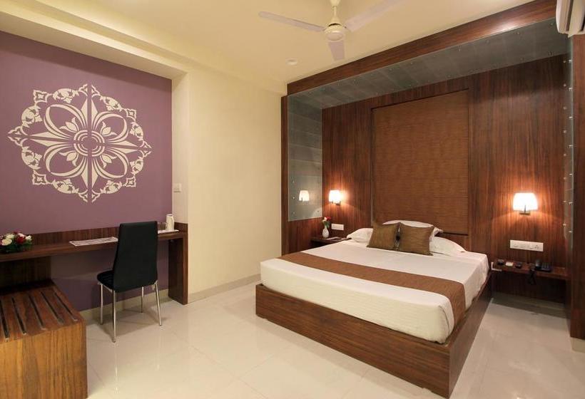 فندق Arastu A Budget