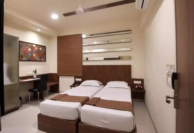 ホテル Arastu  A Budget