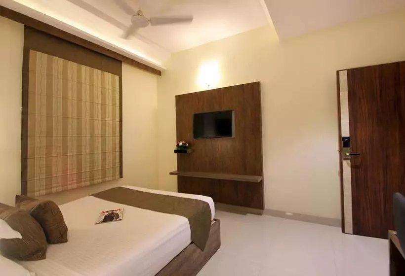 ホテル Arastu  A Budget