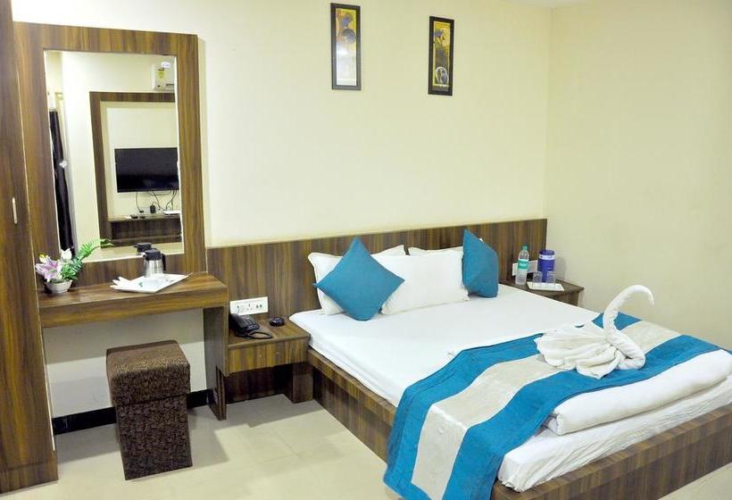 בית מלון כפרי Ashoka Palace