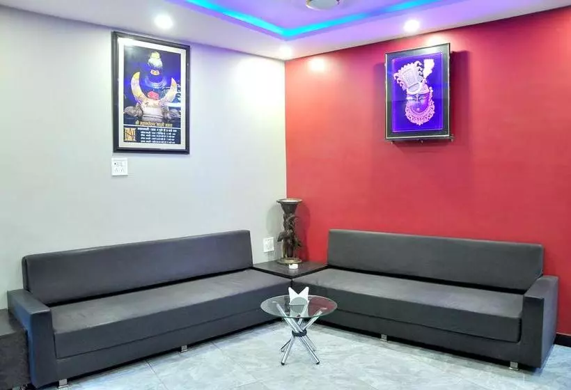 ホテル Ashoka Palace