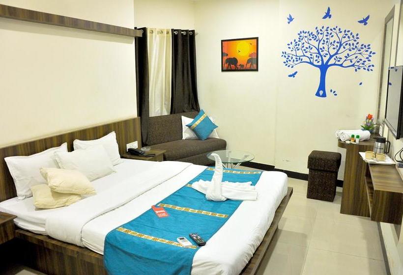 בית מלון כפרי Ashoka Palace