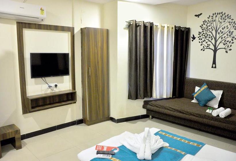 בית מלון כפרי Ashoka Palace