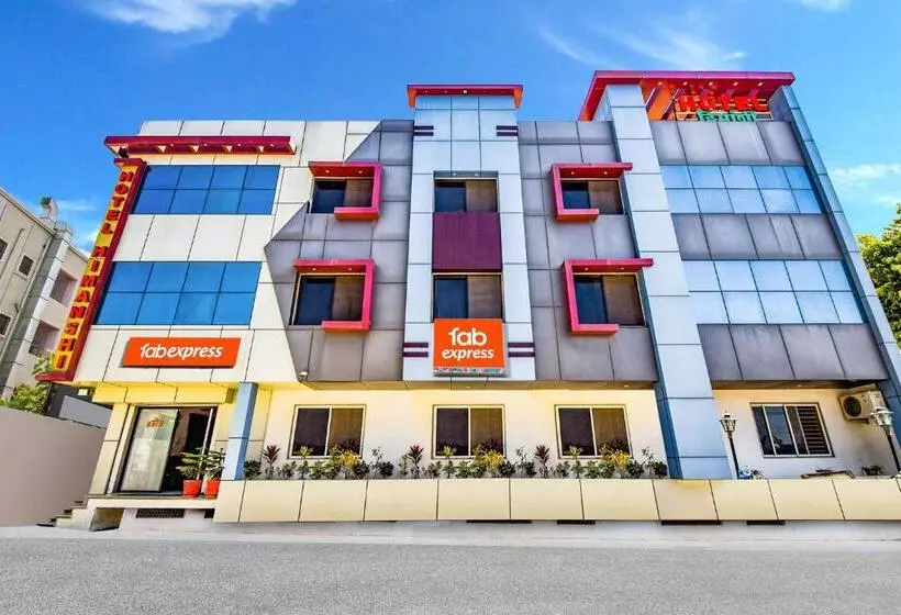 Fabhotel Himanshi