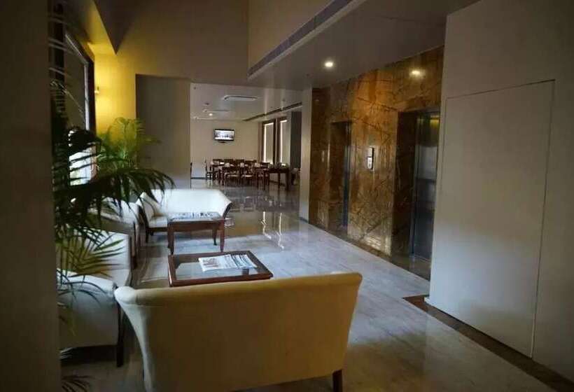 هتل Jaipur Central