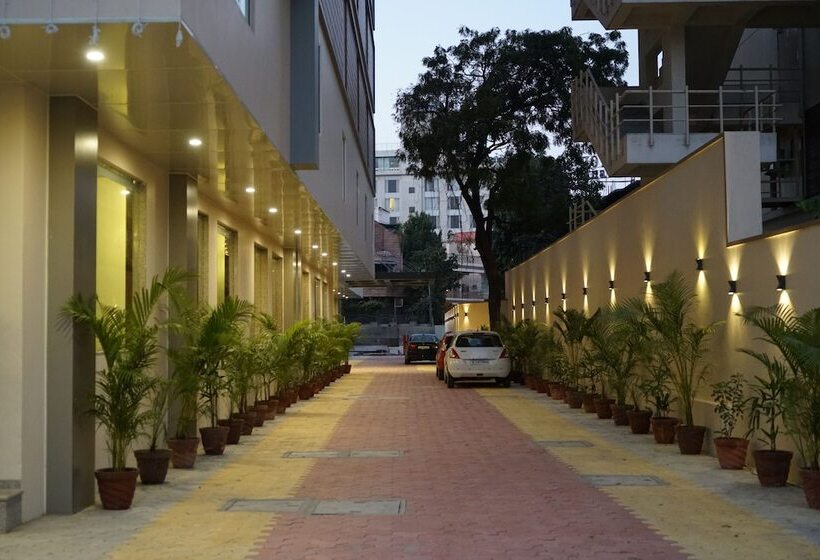 هتل Jaipur Central