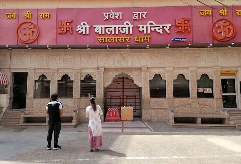 Отель Shahi Palace Mandawa