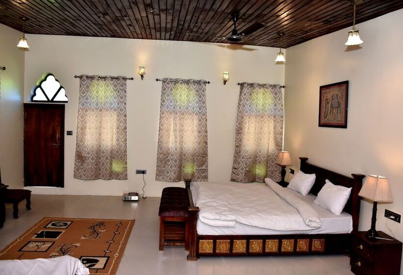 Отель Shahi Palace Mandawa