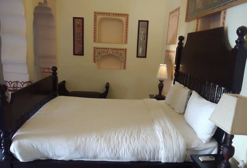 Отель Shahi Palace Mandawa