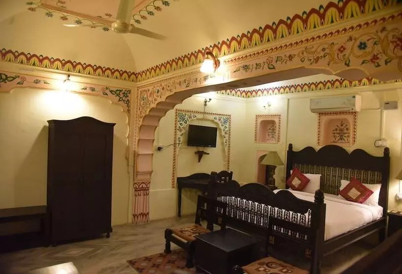 ホテル Shahi Palace Mandawa