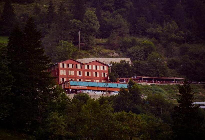 Kar Hotel Uzungöl