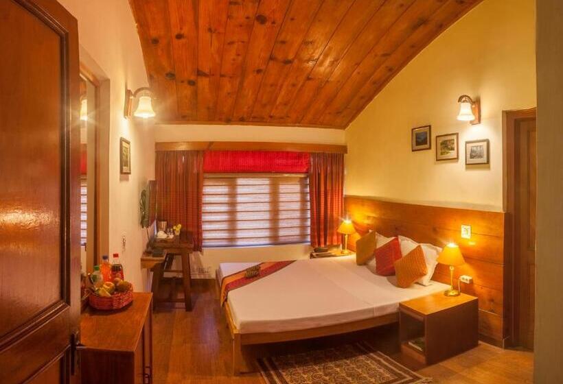 אתר נופש The Hermitage Kanatal