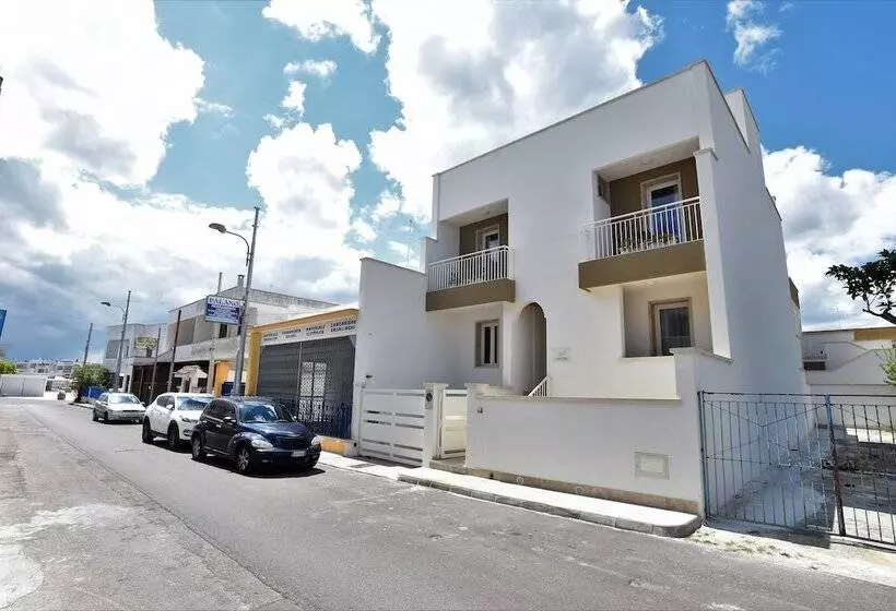 Aamiaismajoitus (B&B) Camere Le Vie Di Omero