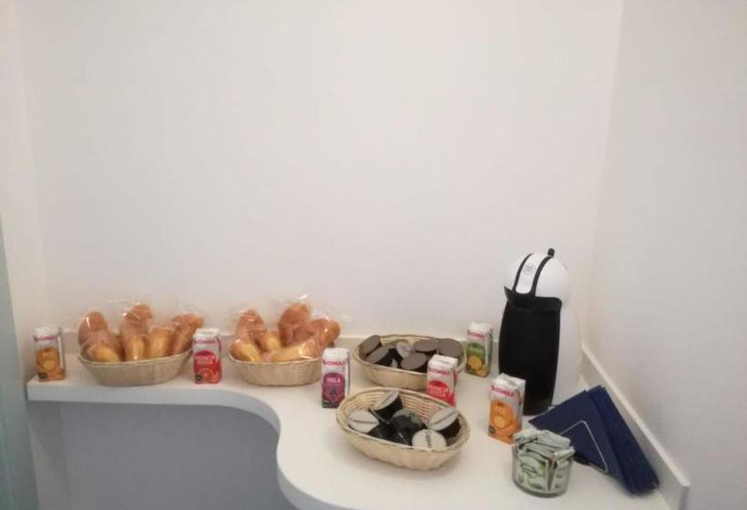 Bed And Breakfast Delfino Blu