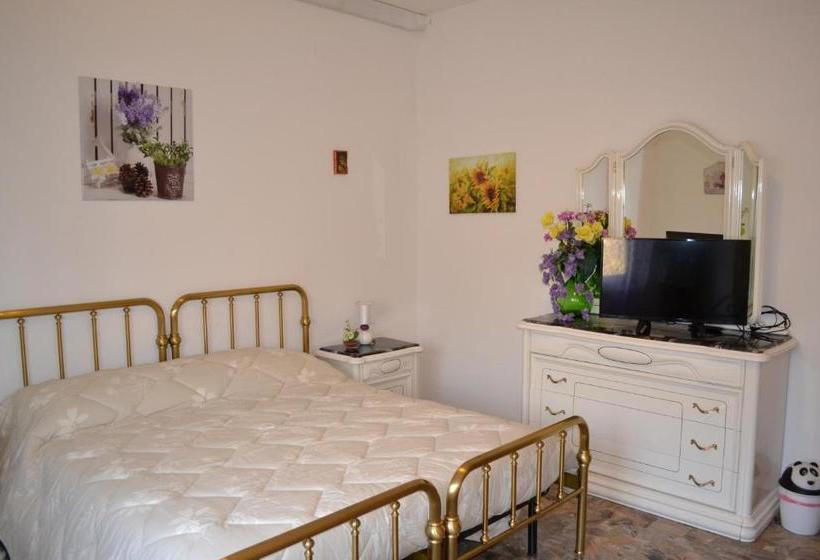 مبيت وإفطار Il Giardino Del Gallo