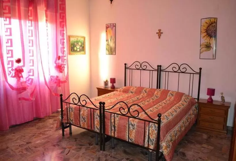 Aamiaismajoitus (B&B) Il Giardino Del Gallo