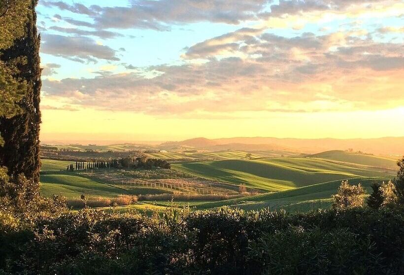 تختخواب و صبحانه La Locanda Del Barbagianni