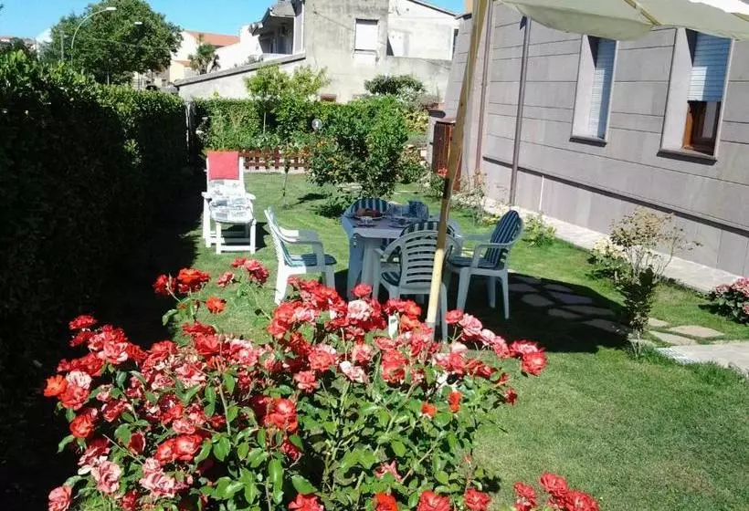 ベッドアンドブレックファースト Sa Mariposa