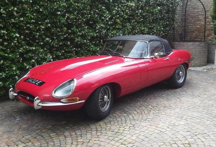 تختخواب و صبحانه Villa Noctis