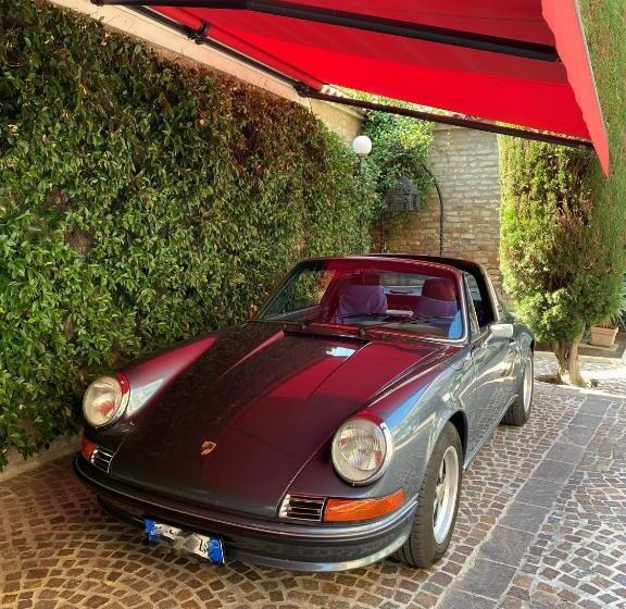 تختخواب و صبحانه Villa Noctis