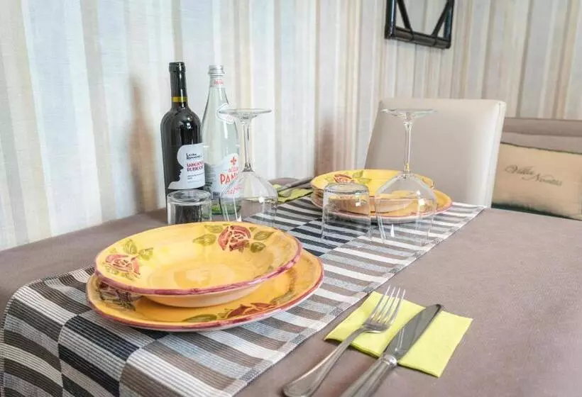 تختخواب و صبحانه Villa Noctis