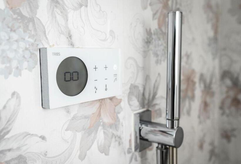 تختخواب و صبحانه Villa Noctis