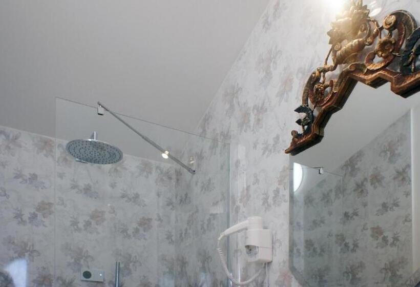 تختخواب و صبحانه Villa Noctis