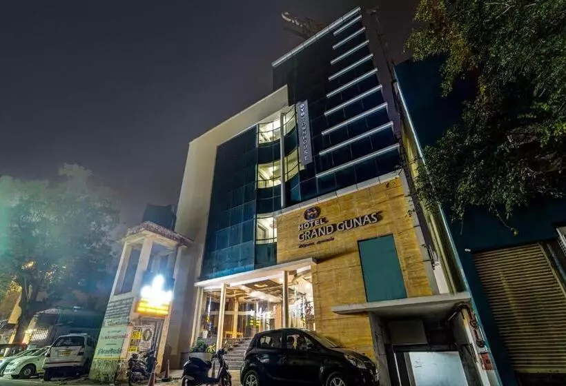 Super Townhouse 1307 Coastal Grand Hotels And Resorts