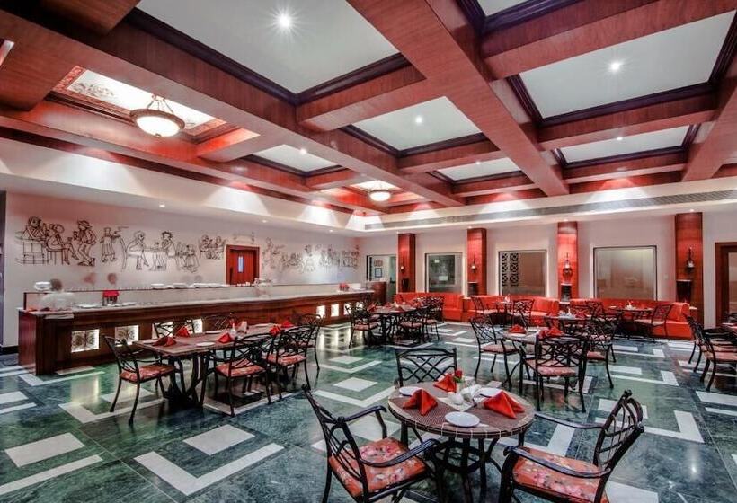 בית מלון כפרי Club Paraiso