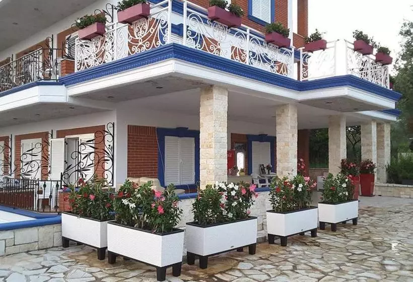 هتل Greccia