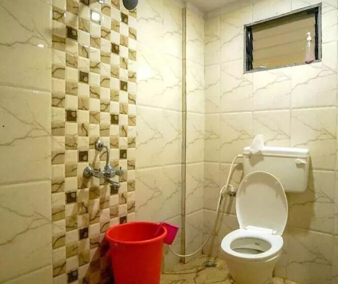 Shivneri Motels