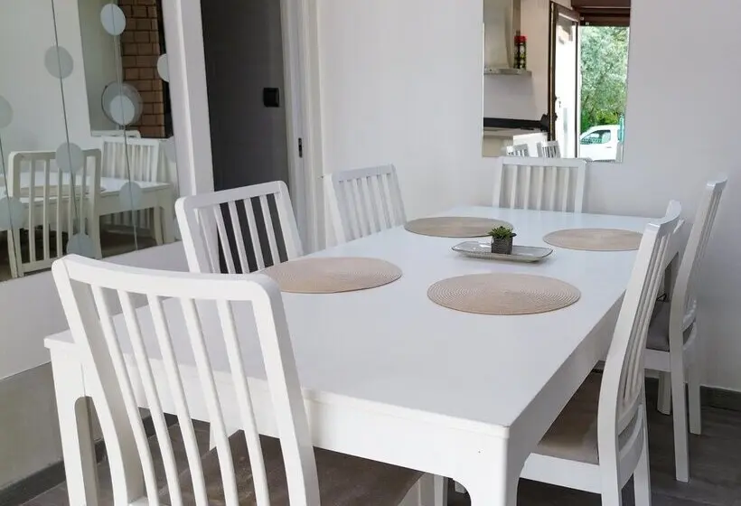 Casa Obregón Cabárceno 3000