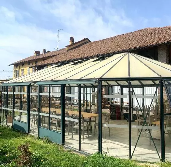 هاستل Cascina Bellaria