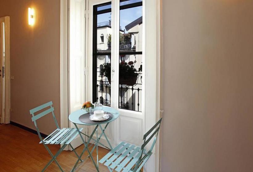 B&b Bonaparte Suites