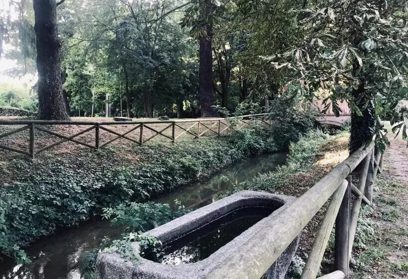 B&b Corte Sul Naviglio Cin I T 0 1 5 0 7 0 C 1 3 X U I L Q C V