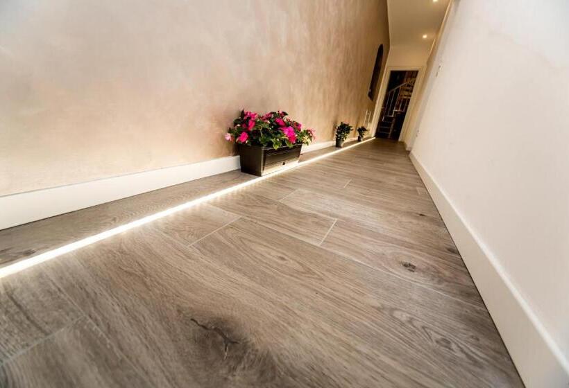 B&b Corte Sul Naviglio Cin I T 0 1 5 0 7 0 C 1 3 X U I L Q C V