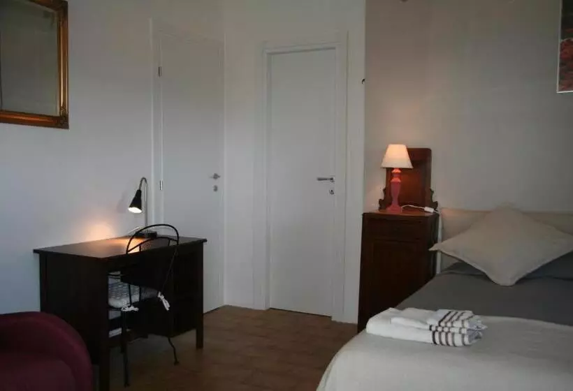 B&b Maggiora 131
