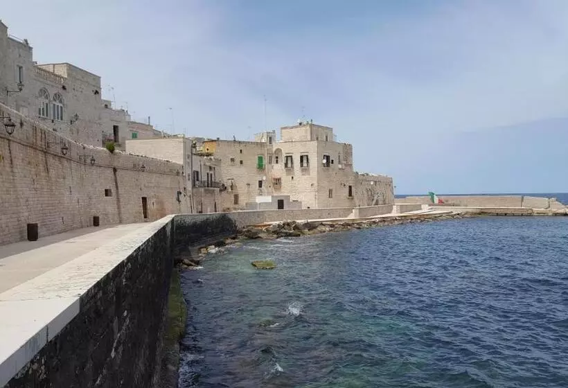 Aamiaismajoitus (B&B) Centro Storico Suites Giovinazzo