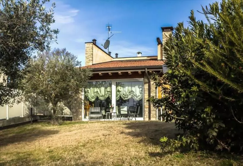 Aamiaismajoitus (B&B) La Gemma Sul Lago