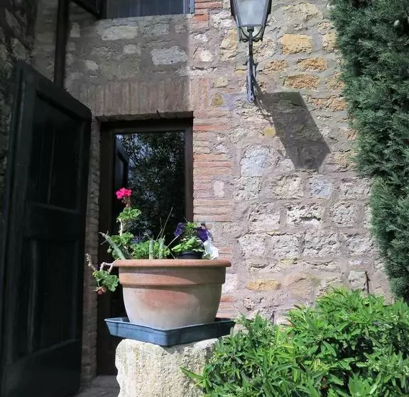 Aamiaismajoitus (B&B) Residenza Santa Maria In Borraccia