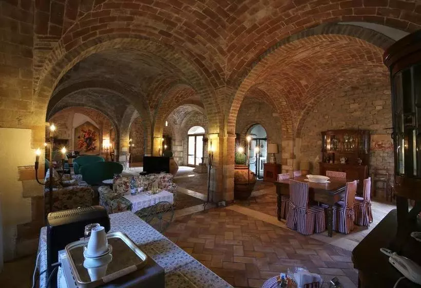 Aamiaismajoitus (B&B) Residenza Santa Maria In Borraccia