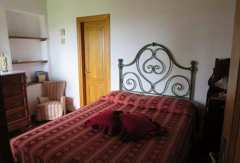 Aamiaismajoitus (B&B) Residenza Santa Maria In Borraccia