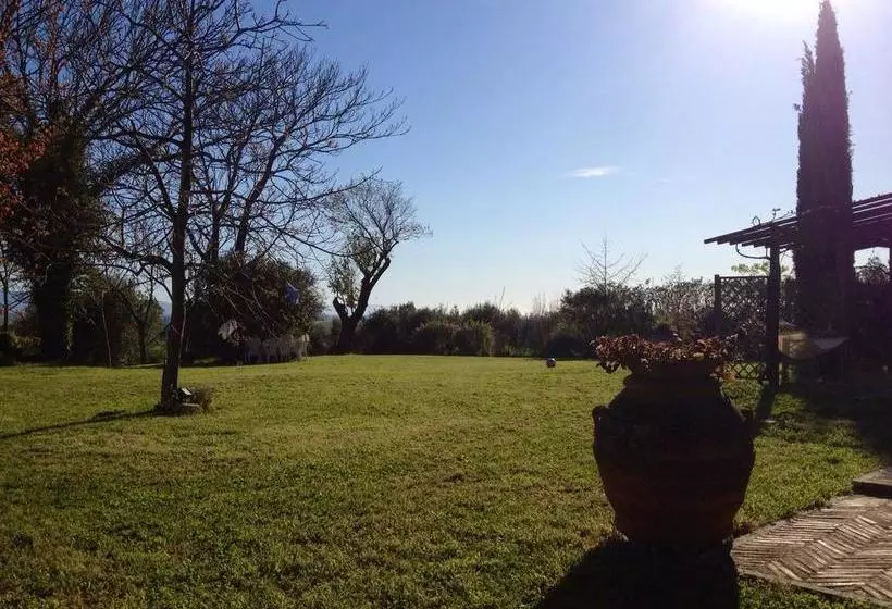 Aamiaismajoitus (B&B) Residenza Santa Maria In Borraccia