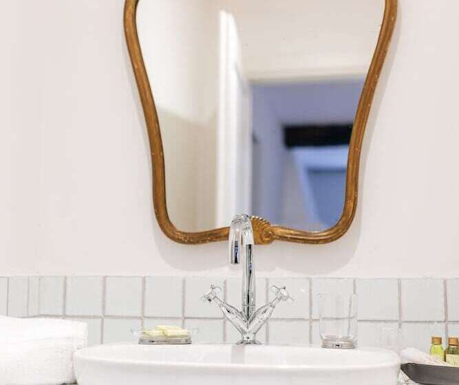 تختخواب و صبحانه Villa La Bianca