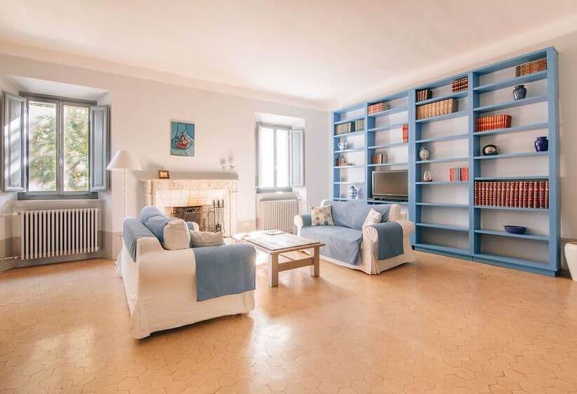 تختخواب و صبحانه Villa La Bianca