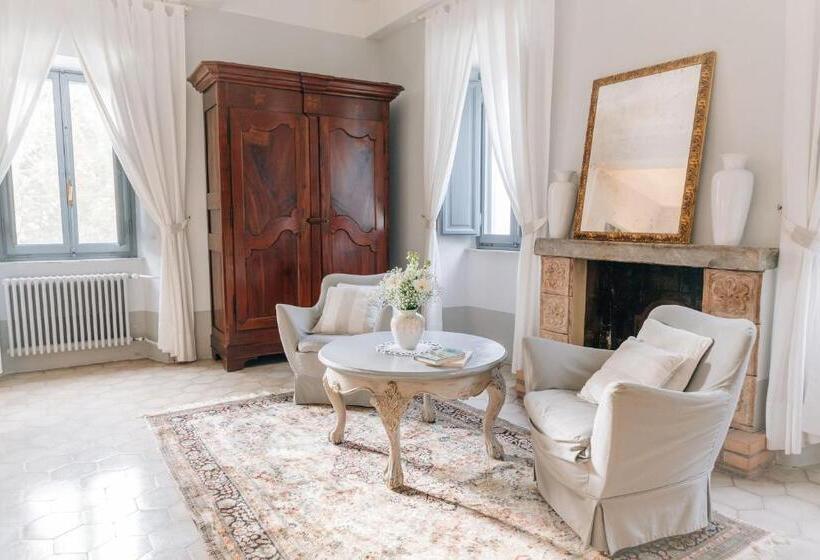 تختخواب و صبحانه Villa La Bianca