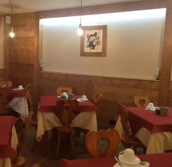 Hotelli Albergo Herbetet